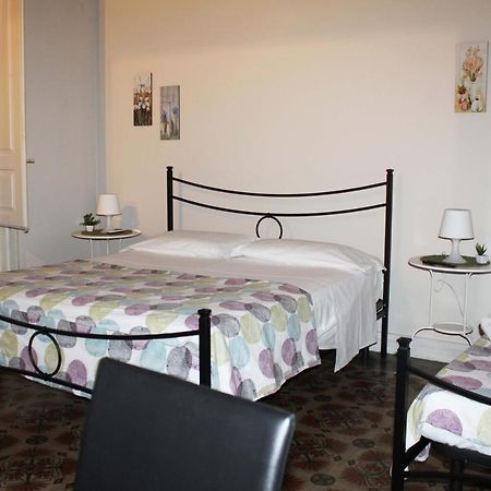 I 2 Puttini Bed & Breakfast Catania Exterior photo