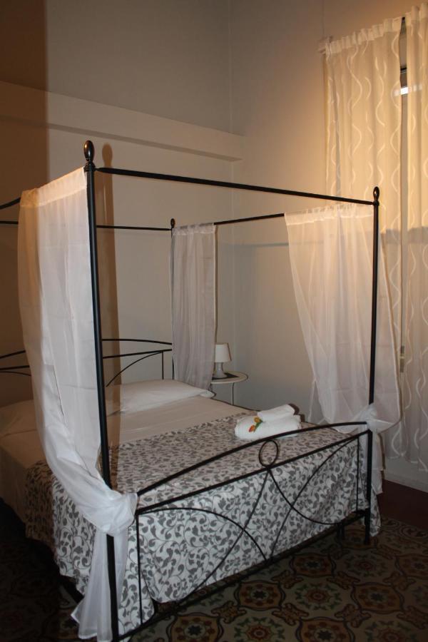 I 2 Puttini Bed & Breakfast Catania Exterior photo