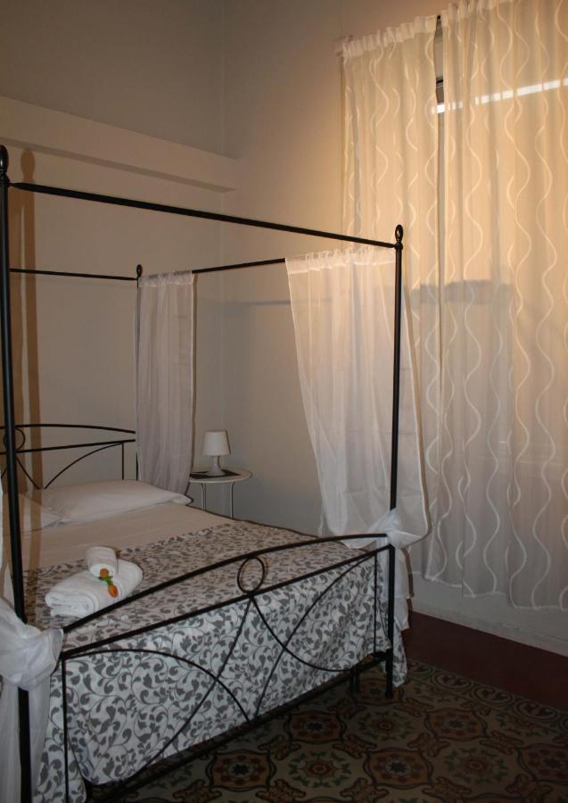 I 2 Puttini Bed & Breakfast Catania Exterior photo