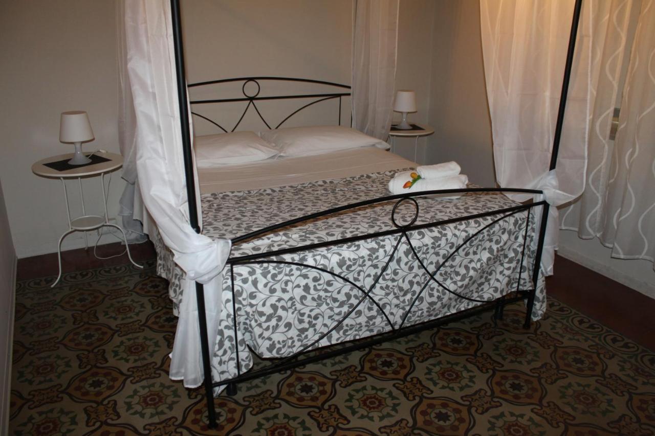 I 2 Puttini Bed & Breakfast Catania Exterior photo